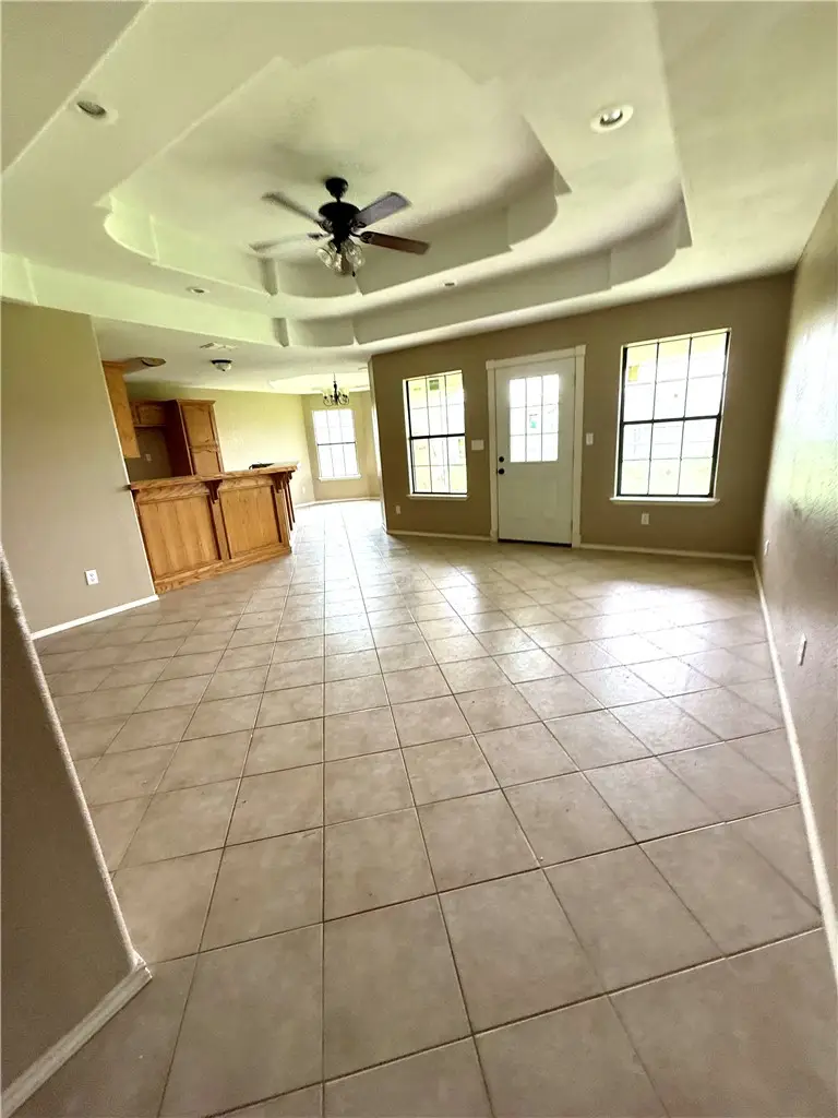 308 Scott Street, Alice, TX 78332 - #3