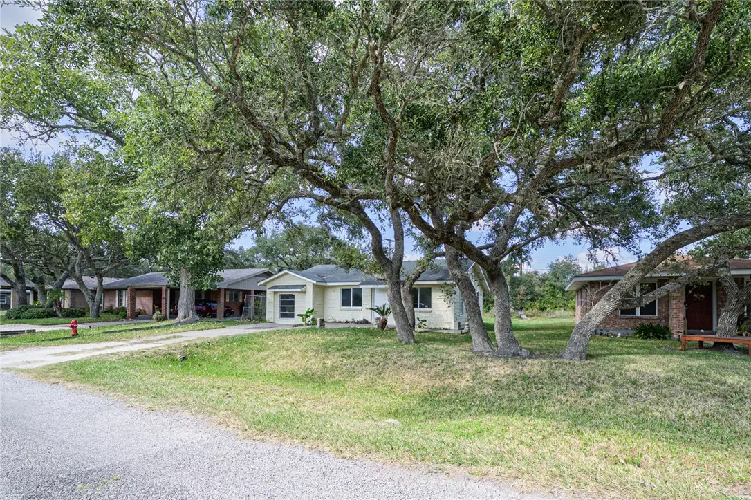 123 Cenizo, Rockport, TX 78382 - #1