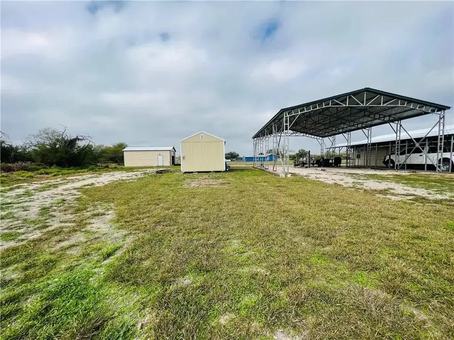 202 County Road 3061, Orange Grove, TX 78372 - #3