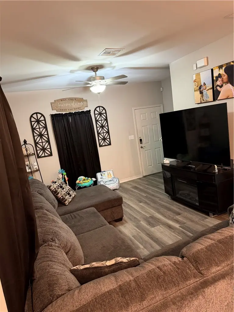 1430 Shely Street, Corpus Christi, TX 78404 - #3