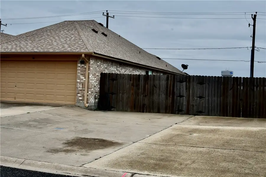 14005 Coquina Bay Avenue, Corpus Christi, TX 78418 - #3