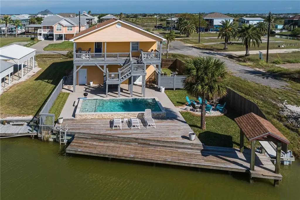 102 Ball Street, Rockport, TX 78382 - #1