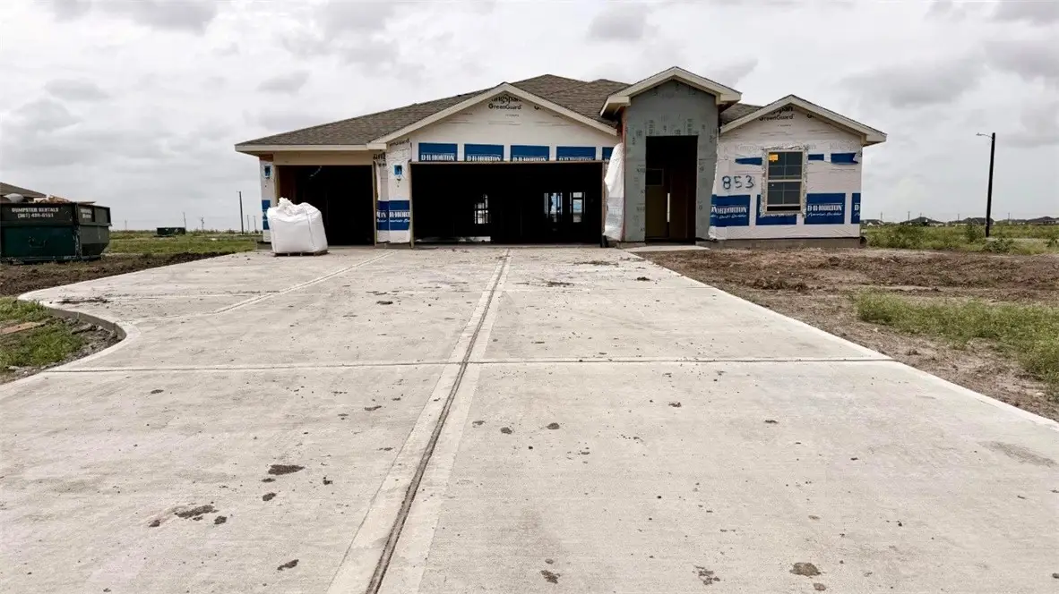 853 Fisher's Island Circle, Corpus Christi, TX 78415 - #1