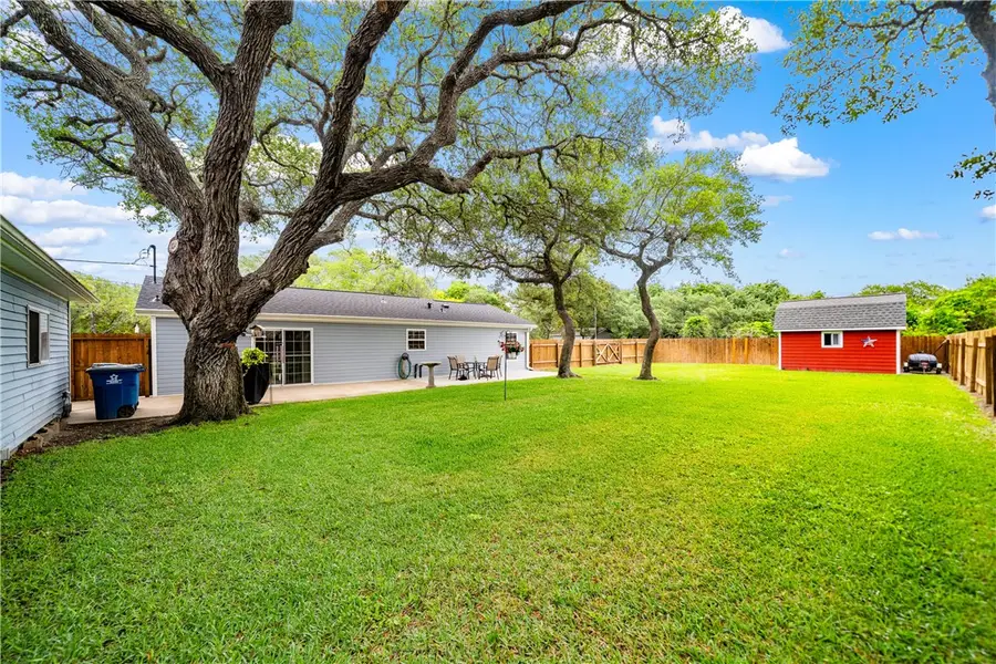 2175 Sixth Street, Ingleside, TX 78362 - #3