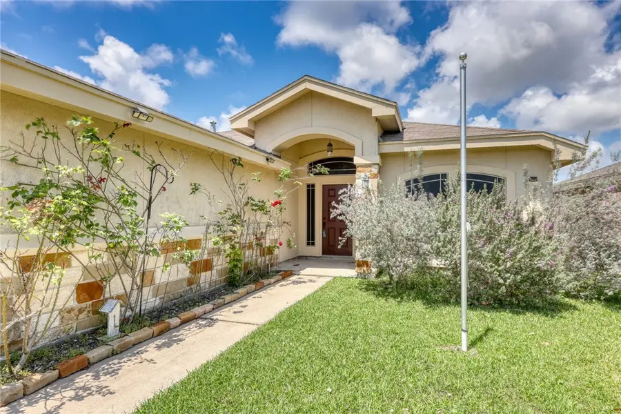 2622 Date Palm Drive, Corpus Christi, TX 78418 - #2