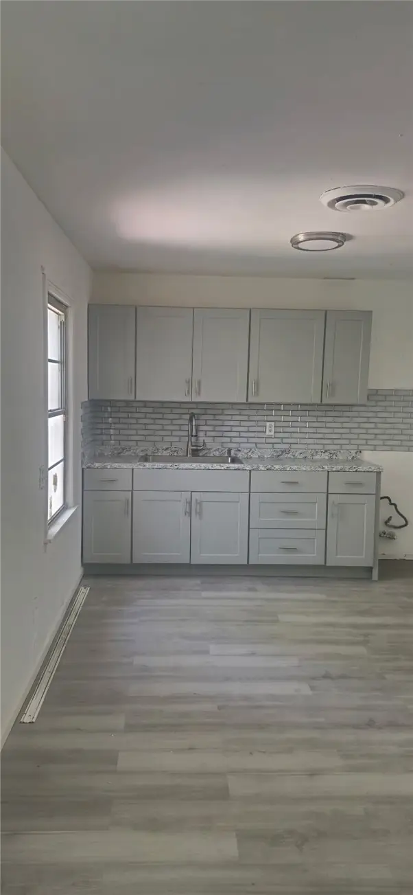 661 W Millett, Dallas, TX 78232 - #2