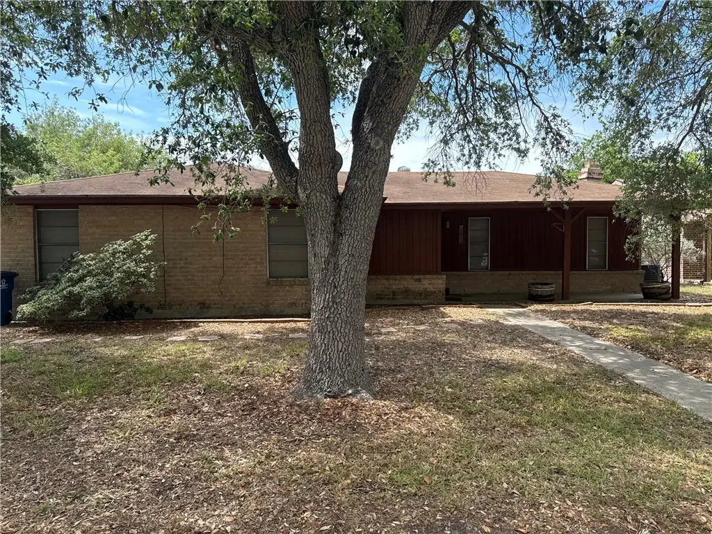 1913 Dolphin Drive, Portland, TX 78374 - #1