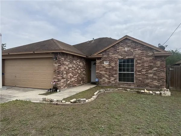 100 Moss Avenue, Odem, TX 78370