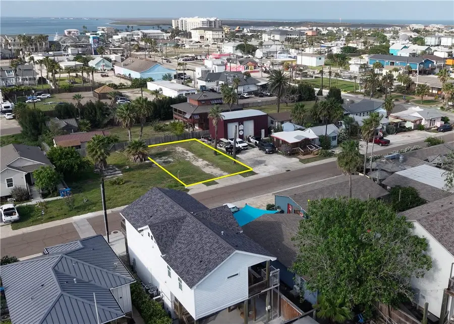 124 West Brundrett, Port Aransas, TX 78373 - #2