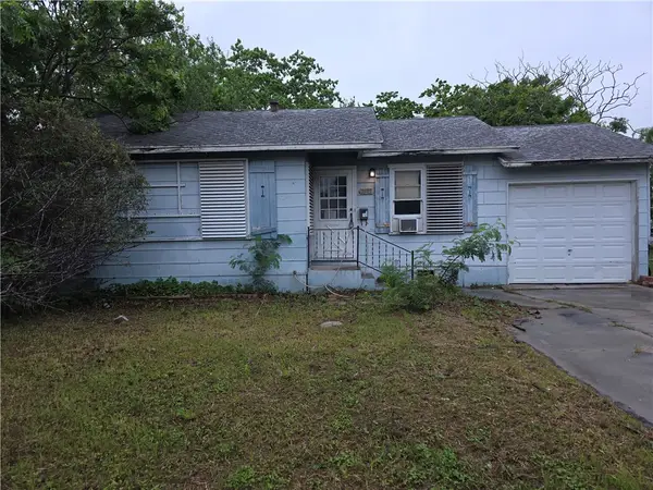 2105 Shirley Drive, Corpus Christi, TX 78416