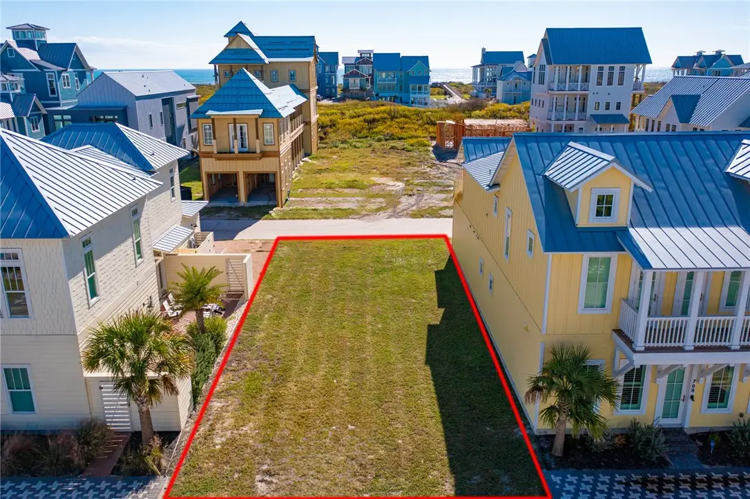 704 Sunrise Avenue, Port Aransas, TX 78373 - #1