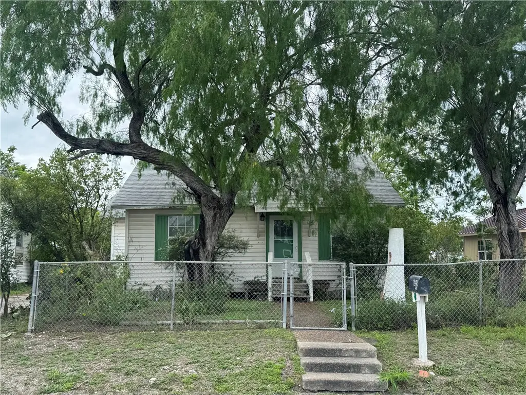 635 Victoria Avenue, Taft, TX 78390 - #1