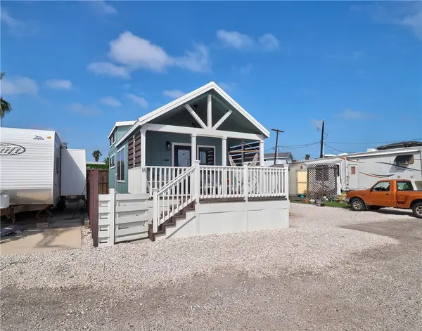 413 Trojan #14 Street, Port Aransas, TX 78373