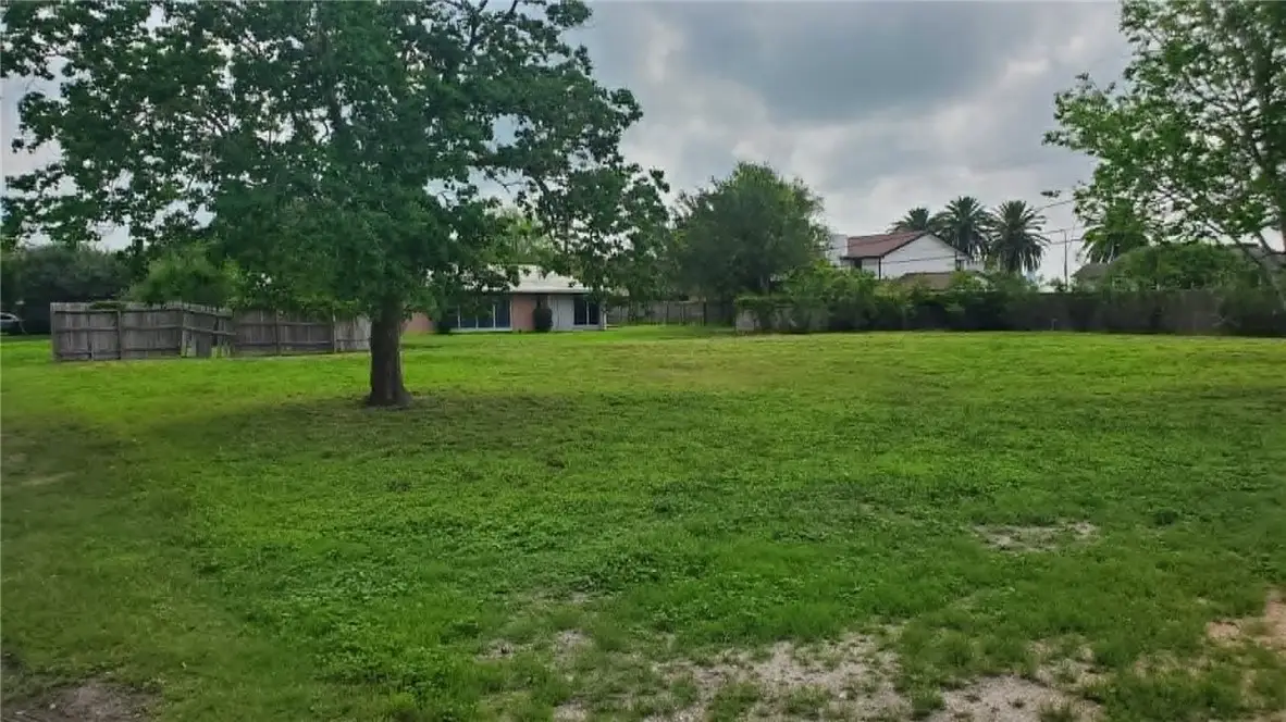 6049 Rio Vista Avenue, Corpus Christi, TX 78412 - #1