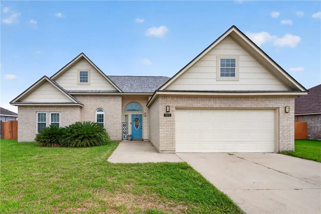 1806 Margaret, Kingsville, TX 78363 - #1