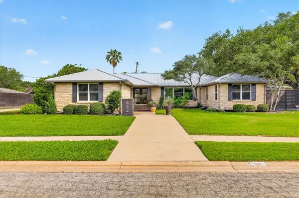 442 Bermuda Place, Corpus Christi, TX 78411