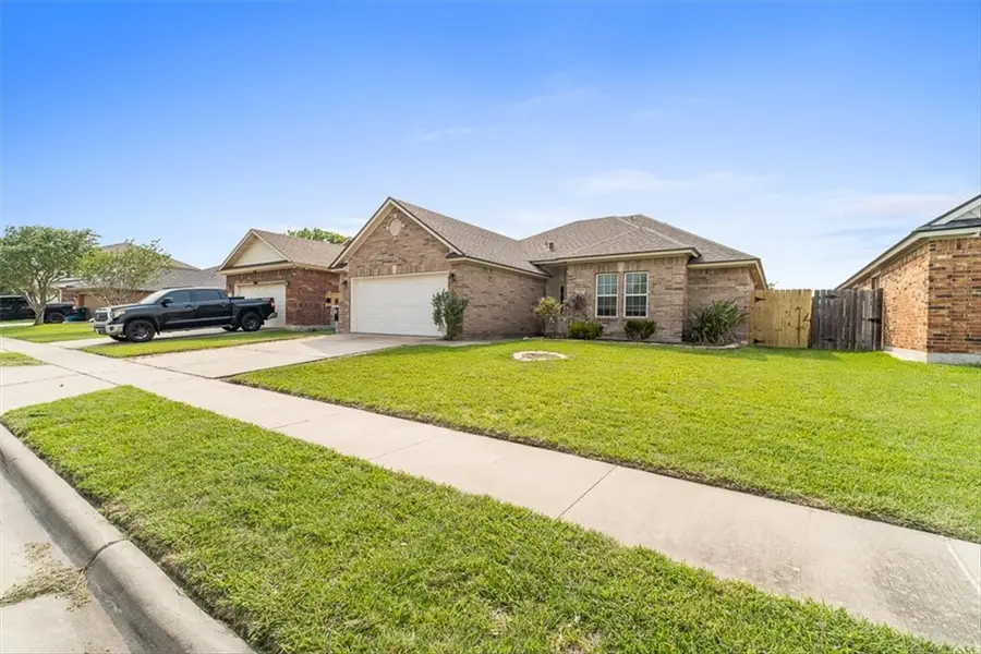 314 San Rafael Drive, Portland, TX 78374 - #2