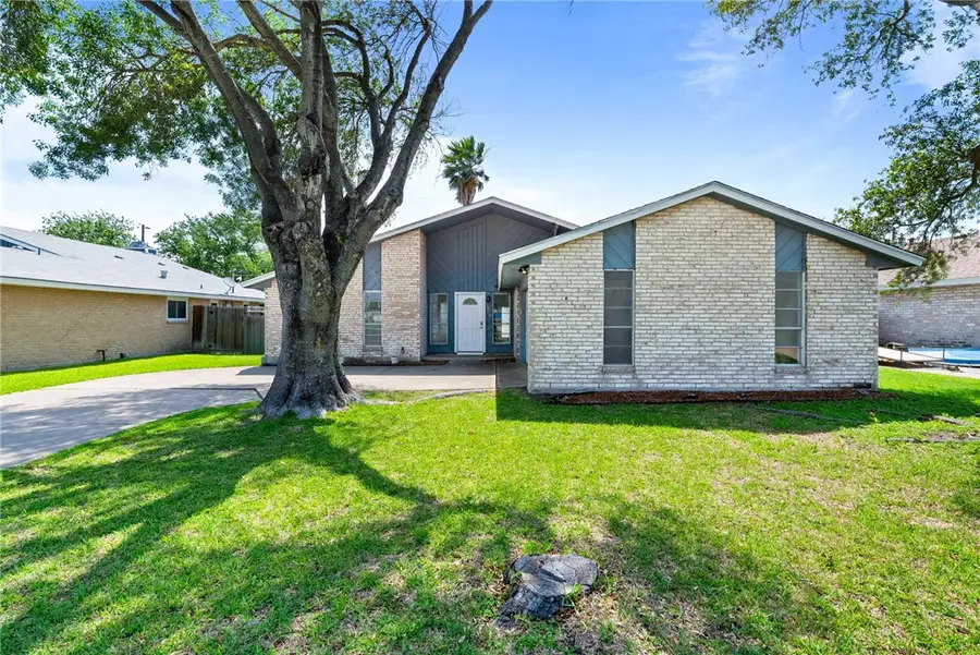 1620 Memorial Parkway, Portland, TX 78374 - #2