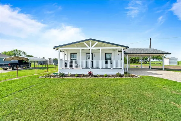 5983 County Road 42 Road, Robstown, TX 78380