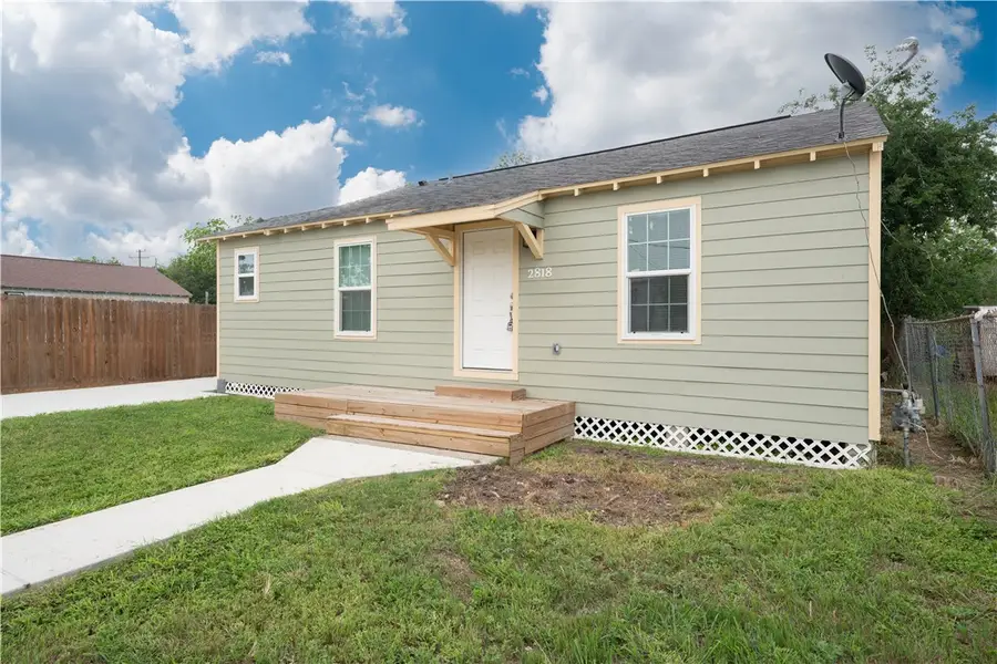 2818 Cleo Street, Corpus Christi, TX 78405 - #3