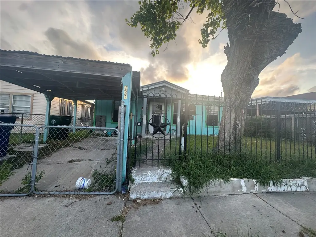 321 Cortez Street, Corpus Christi, TX 78405 - #1