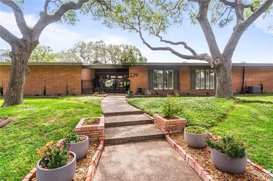 229 Bayshore Drive, Corpus Christi, TX 78412 - #3