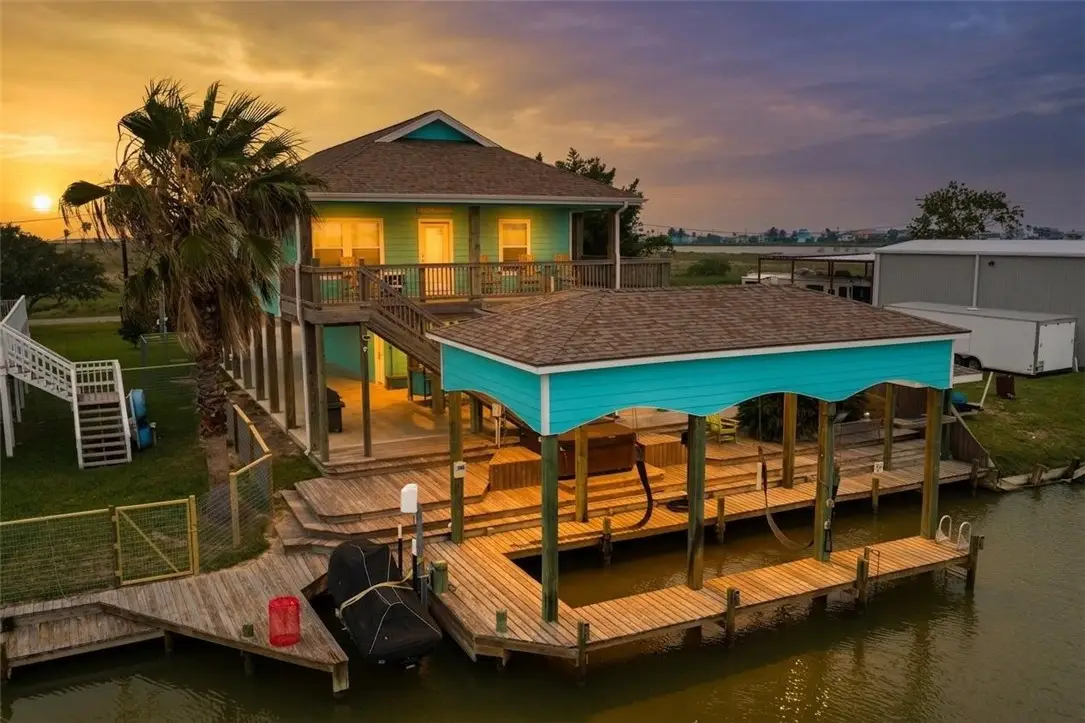109 Copano Cove, Rockport, TX 78382 - #1