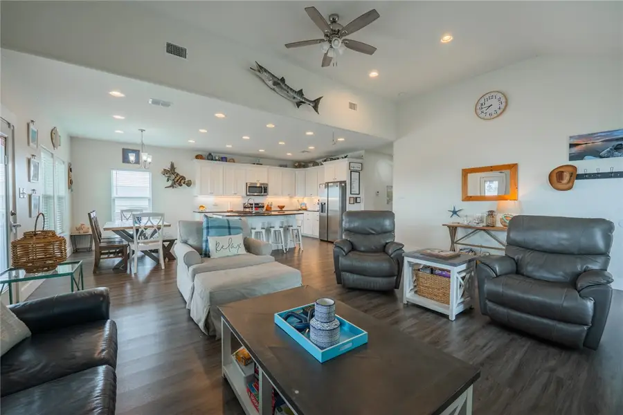 109 Copano Cove, Rockport, TX 78382 - #3