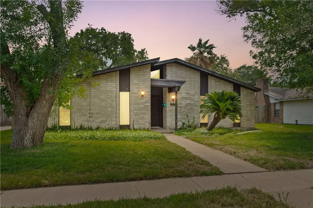 4505 Cobblestone, Corpus Christi, TX 78411 - #1