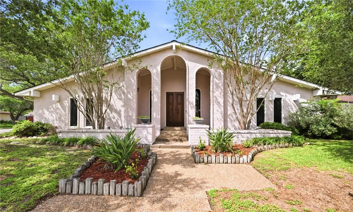 5418 Whitemarsh Drive, Corpus Christi, TX 78413 - #1
