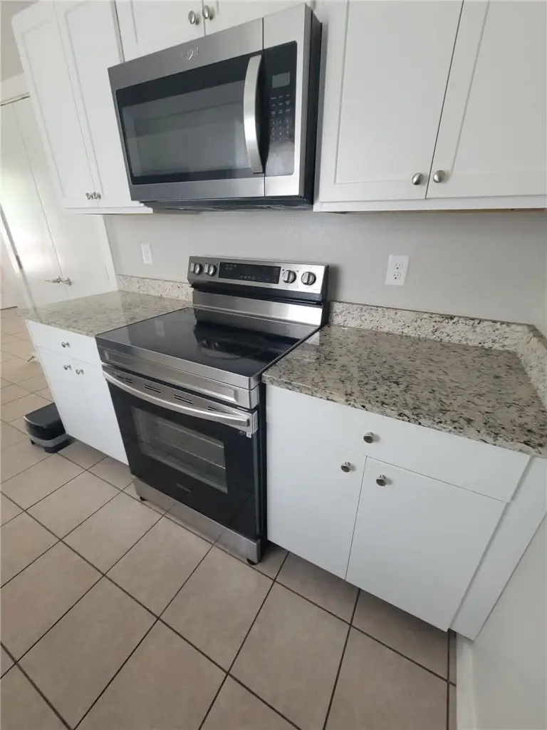 104 Pelican Avenue, Aransas Pass, TX 78336 - #3