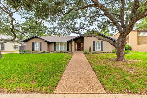 4950 Oakmont Drive, Corpus Christi, TX 78413