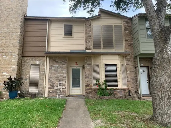 2936 St Joseph Street #L, Corpus Christi, TX 78418