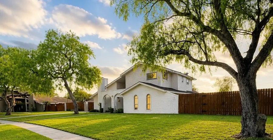 3637 Castle River Drive, Corpus Christi, TX 78410 - #3