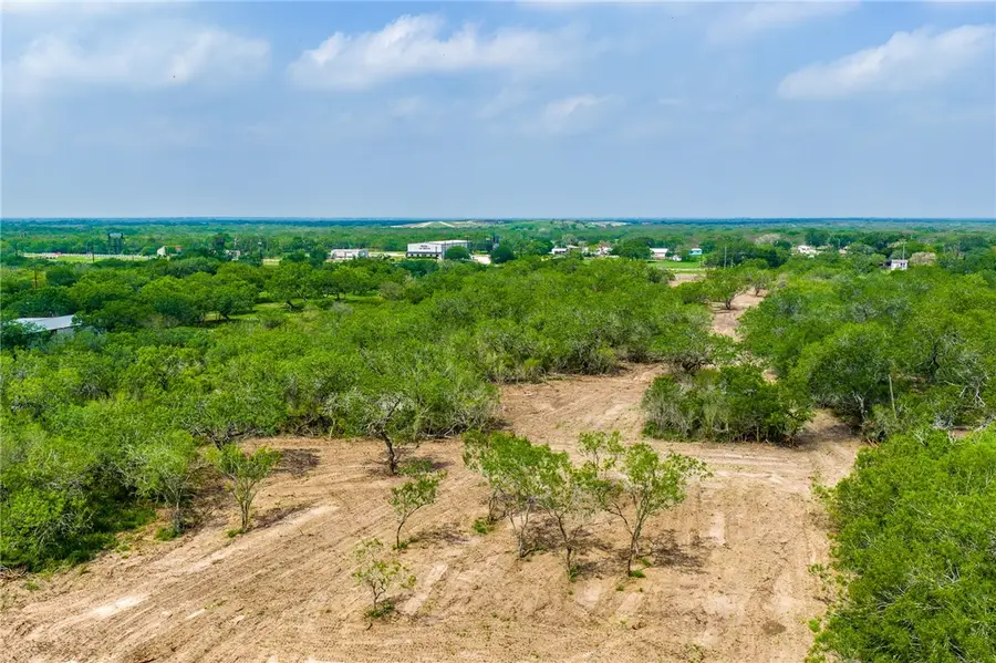 0123 N Highway 281, Alice, TX 78332 - #3
