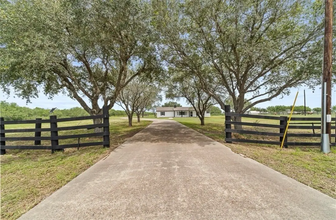 15330 Fm 3089, Sinton, TX 78387 - #1