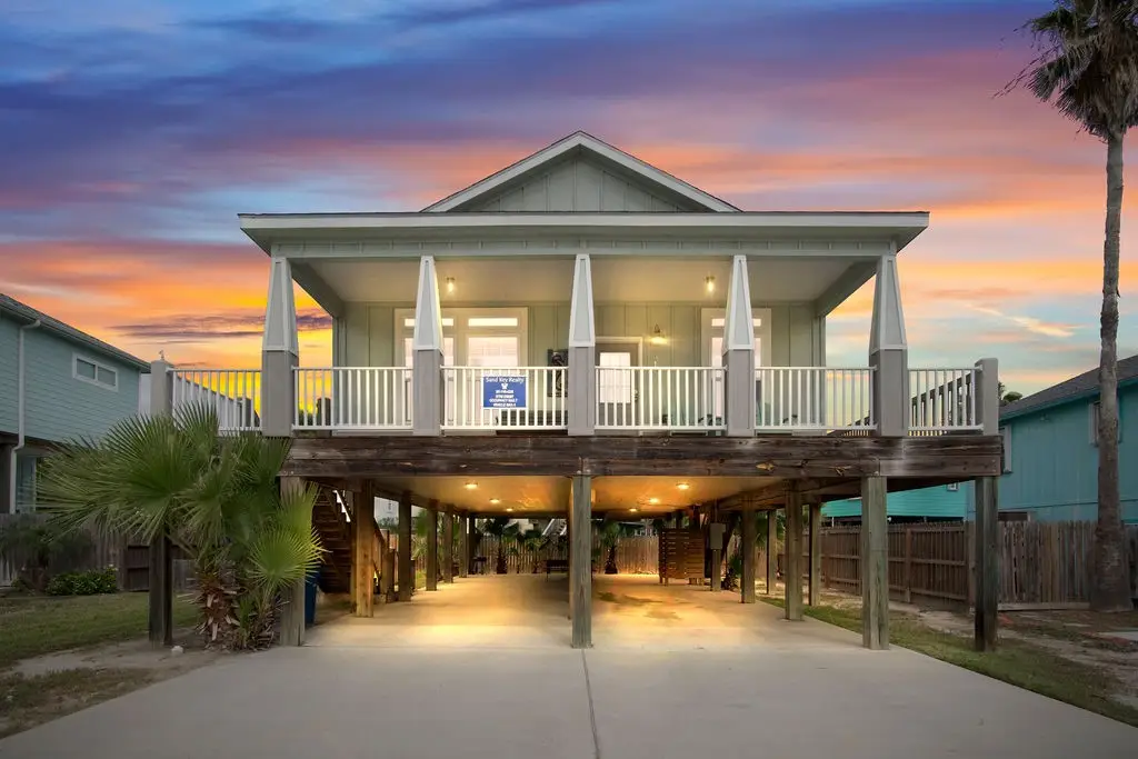 618 Dolphin Circle, Port Aransas, TX 78373 - #1