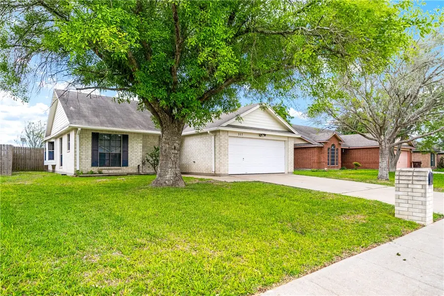 317 Lemonwood Drive, Kingsville, TX 78363 - #2