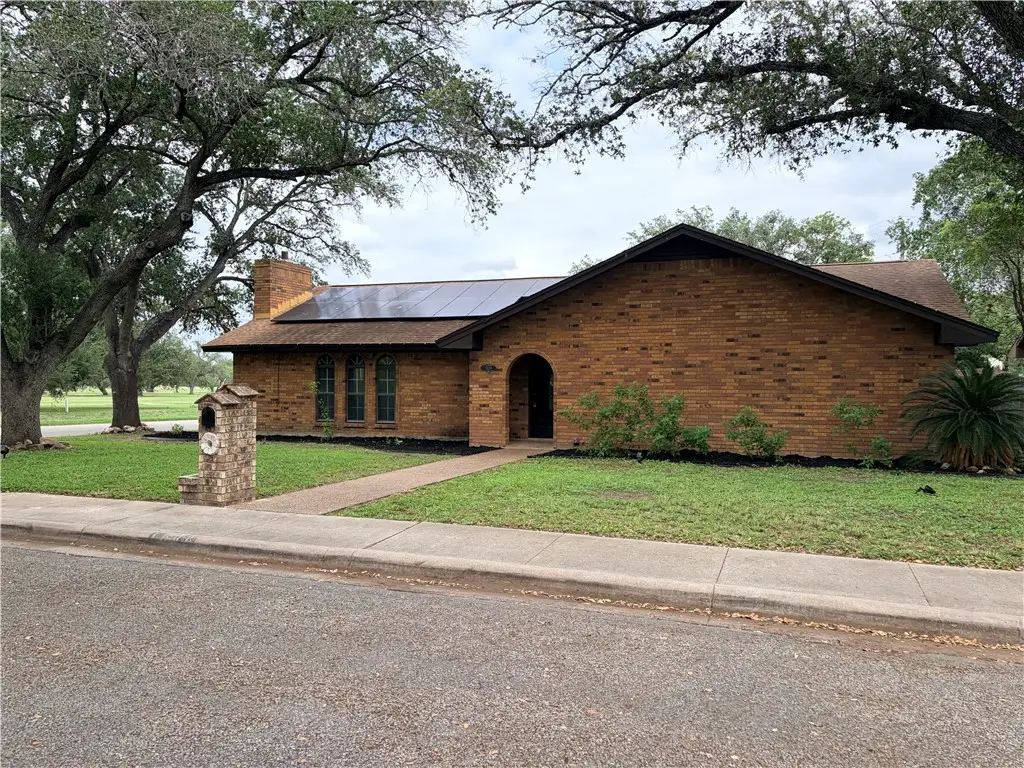 1608 Fairdale, Alice, TX 78332 - #1