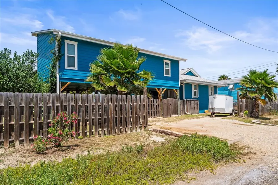 525 S 7th Street, Port Aransas, TX 78373 - #2