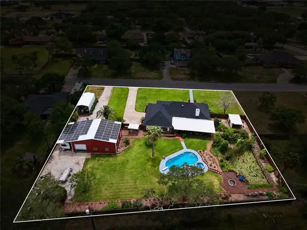 2094 Buckeye Drive, Ingleside, TX 78362