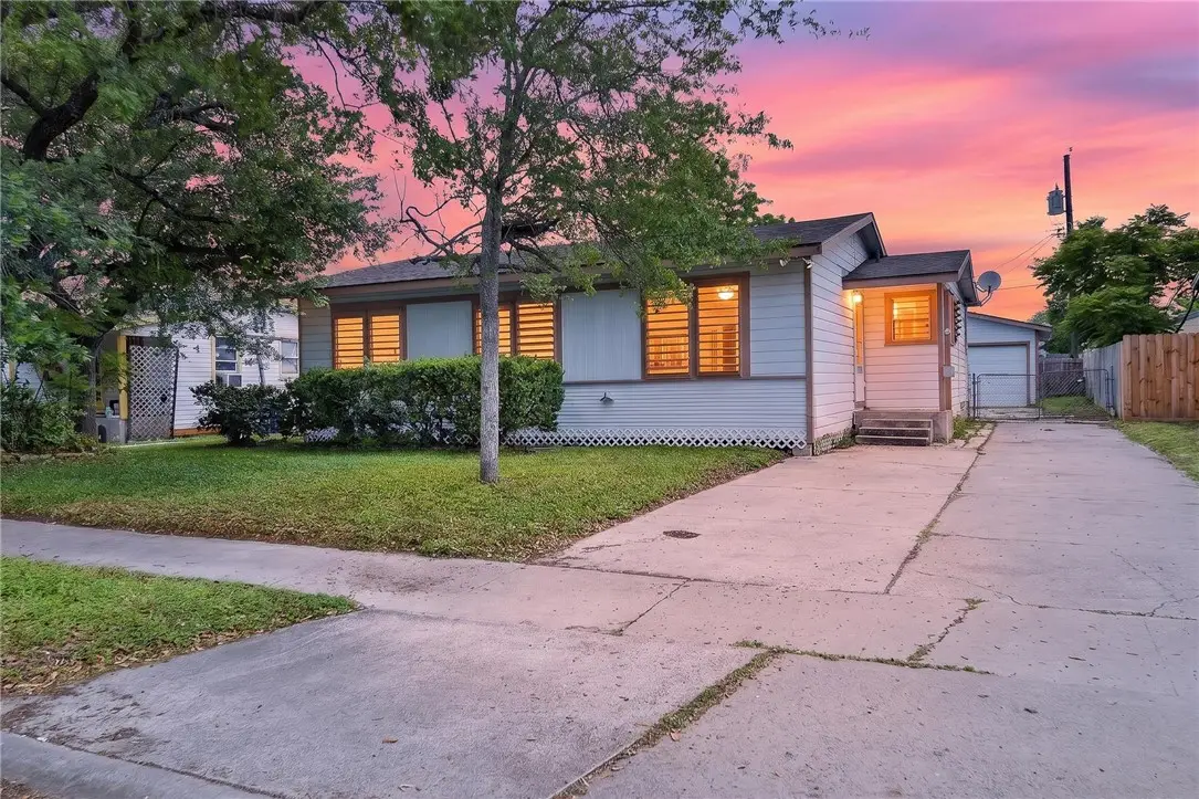 626 Chase Drive, Corpus Christi, TX 78412 - #1