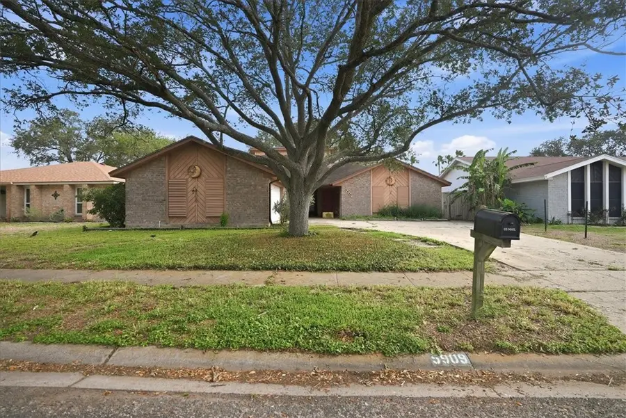 5909 Golden Canyon, Corpus Christi, TX 78414 - #3