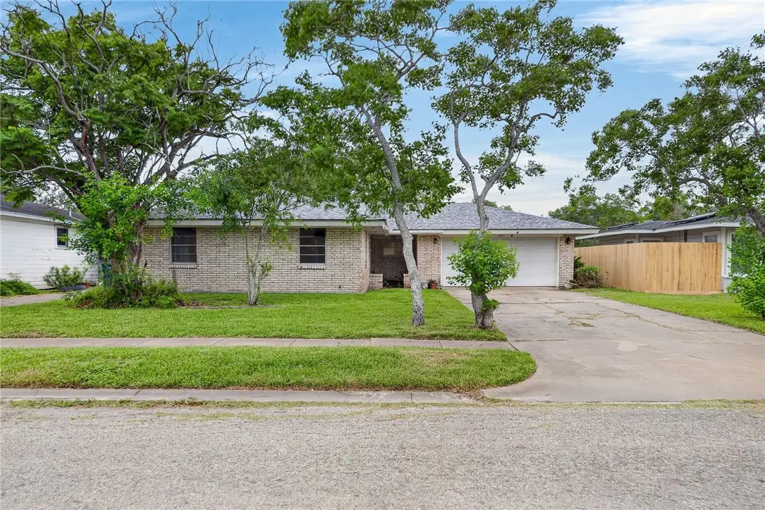 322 Waverly Drive, Corpus Christi, TX 78412 - #1