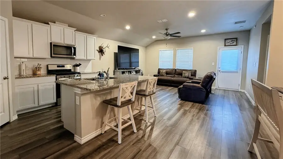 8133 Cattlemen Drive, Corpus Christi, TX 78414 - #2