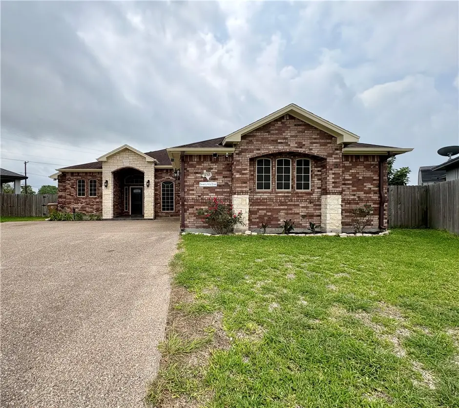 10301 Beverly Hills Drive, Corpus Christi, TX 78410 - #1