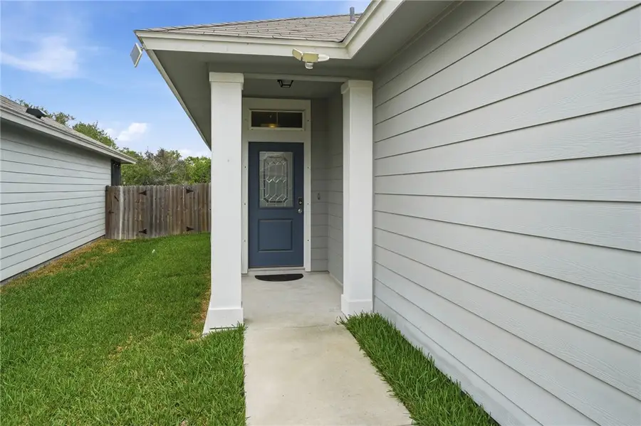1924 Shellbank Avenue, Aransas Pass, TX 78336 - #3