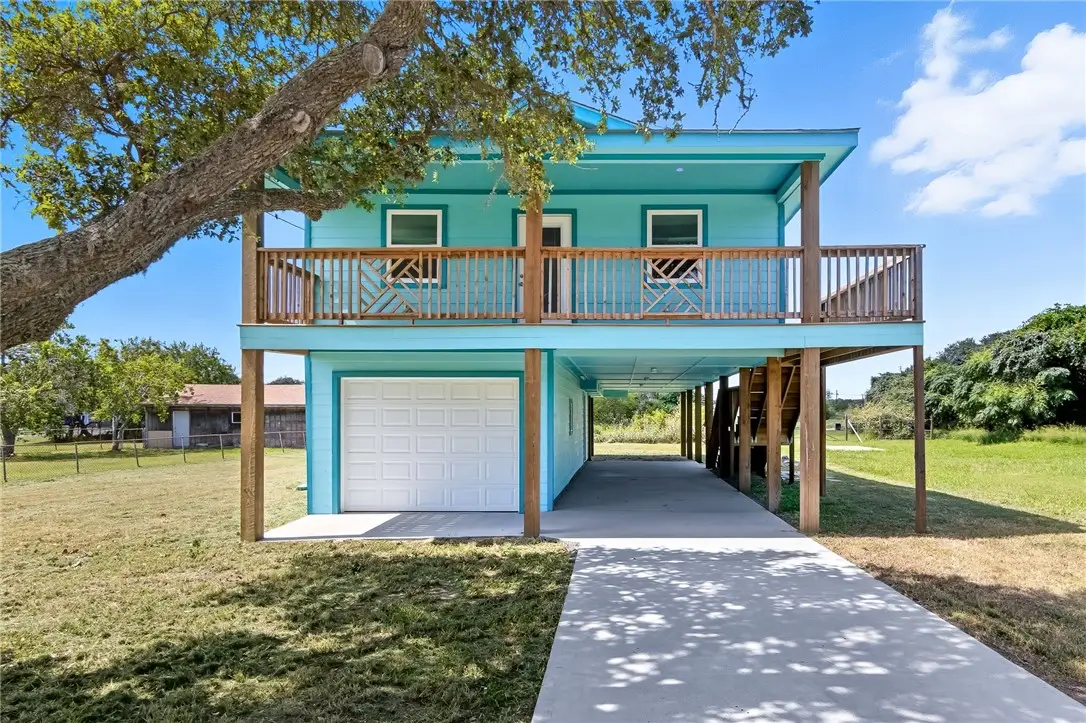 1123 S Fuqua Street, Rockport, TX 78382 - #1