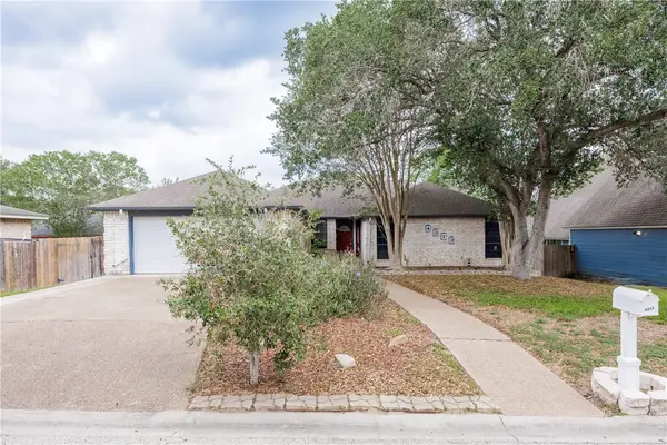 4313 Wolf Creek Court, Corpus Christi, TX 78410