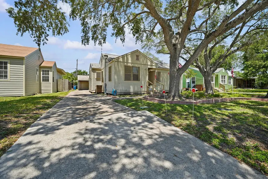 718 Ralston, Corpus Christi, TX 78404 - #2
